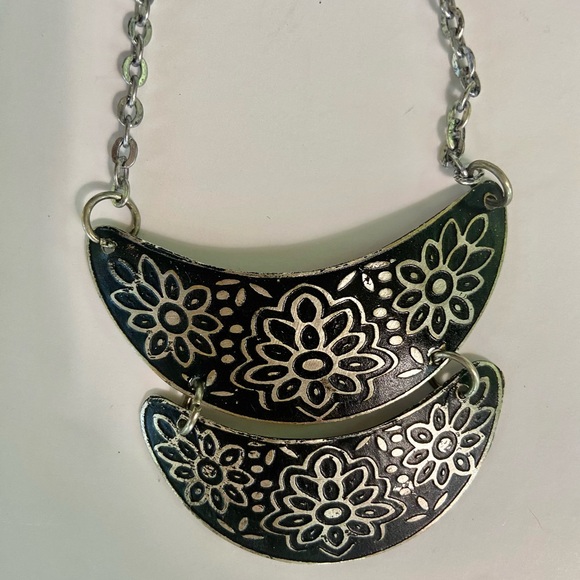 Anju Necklace bracelet Earring Ring set Silver plate - Picture 2 of 5